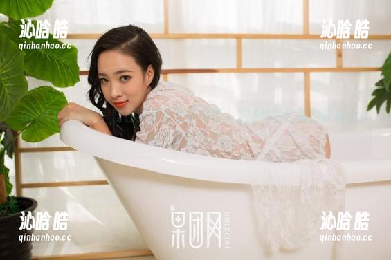 GIRLT果团网 - 就在这无圣光系列里，王语纯的比基尼让我小小的羡慕无处不在。