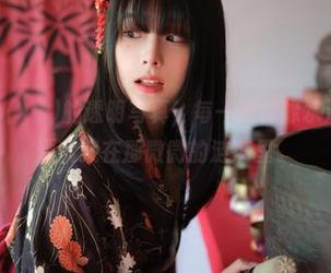 Jang Joo(장주)的透明写真，每一张都像水波荡漾，资源就藏在那微微的涟漪里。
