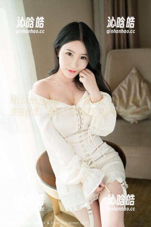 MiStar魅妍社 - 水手服挑战：周小然的原图合集，天啊，闪光灯下真不怕洒水吗？
