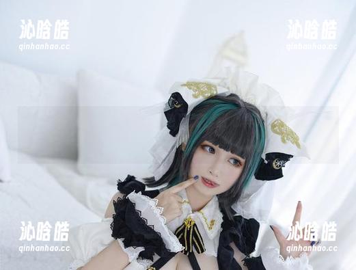 PAKI草莓酱 哎呀,PAKI草莓酱新图包更新,甜心样子可真让人琢磨不透。