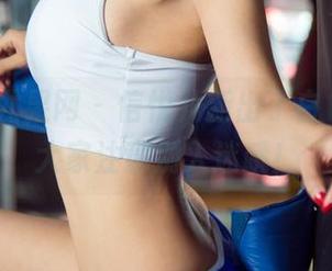 UGirls尤果网 - 信悦儿新出了白色画像，大家注意别入迷哦！