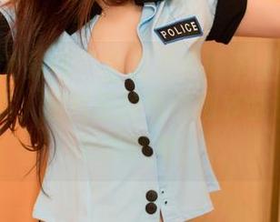 UGirls尤果网 - 全套水手服配上欣杨Kitty的气质,图片里的每个细节都透露着微妙的调皮。
