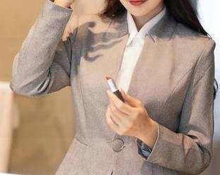 Xiuren秀人网 - 或许我该警告自己,Carol周妍希的无圣光少女套图可能会让人上瘾哦。
