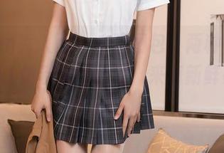Xiuren秀人网 - 一张图包,两种姿态,MODEL伊若女仆合集,来点新鲜感如何?
