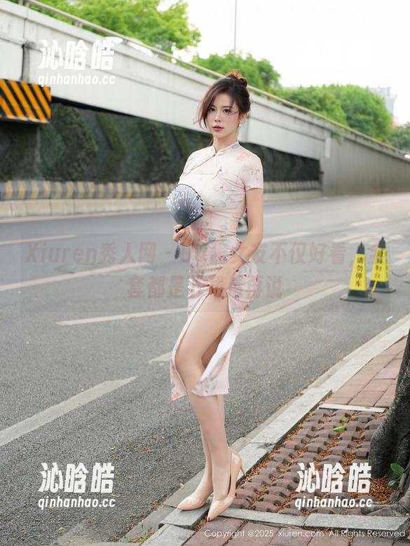 Xiuren秀人网-UU酱 Xiuren秀人网 - UU酱女友不仅好看,全套都是下载后再说