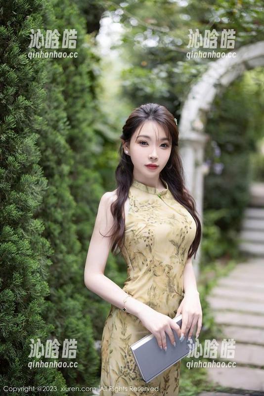Xiuren秀人网 - 原图先到手，套图却是一道难题，柚子178的白丝又让我头疼。