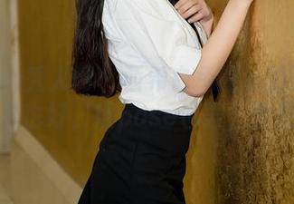 Xiuren秀人网 - 西希白兔的私拍运动合集：飞奔也好，摆pose也罢，全是奇葩！