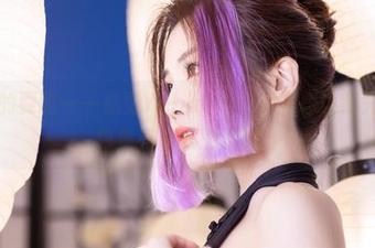 白衬衫的耍酷——感觉Yebin(전예빈)是想让我失忆？图包里有动人的策略。