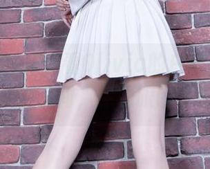 beautyleg - 看Olivia的白丝，高清得就像梦中瞬间，你的眼睛不够用！