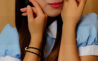 pans - 安妮泳衣在线图集，你会爱上那个不经意的角度吗？
