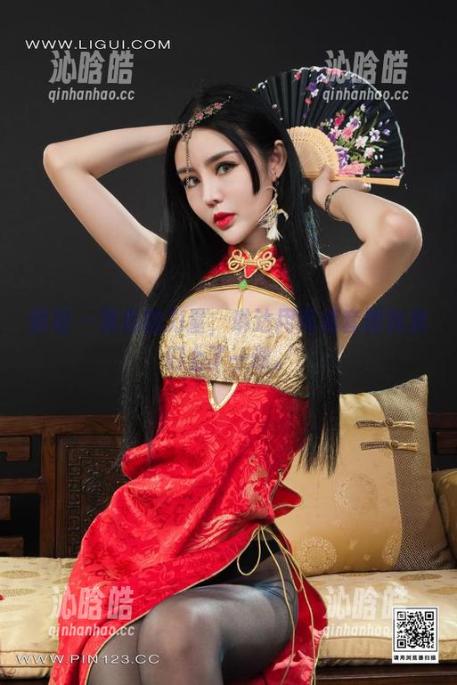 丽柜 - 黑色的力量，琳达用高清套图给我们上了一课。
