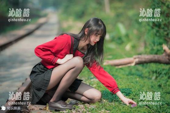 免费合集—看到兔玩映画的腿超细妹妹，我心中一声“哇”！