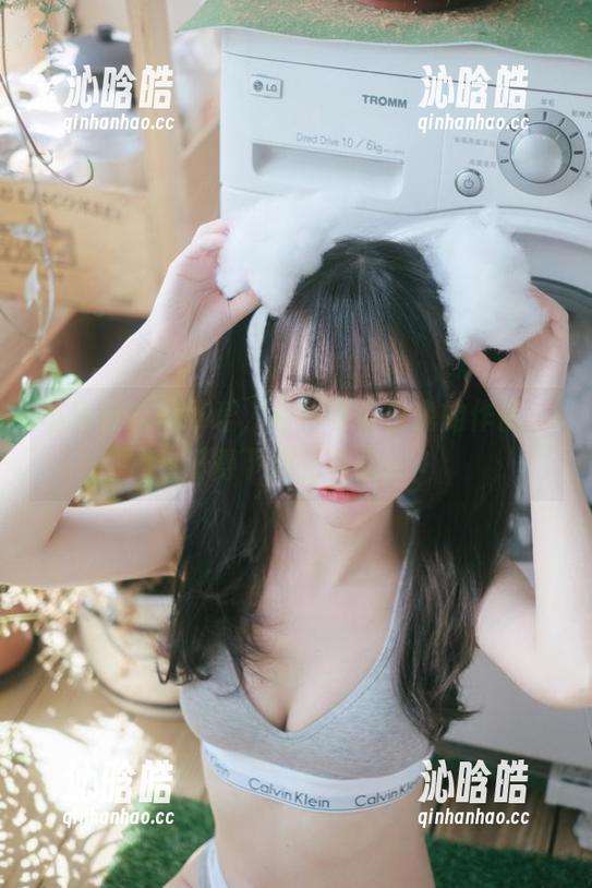 黑色也能很可爱，看可可小白兔的作品，记得下载三份哦！