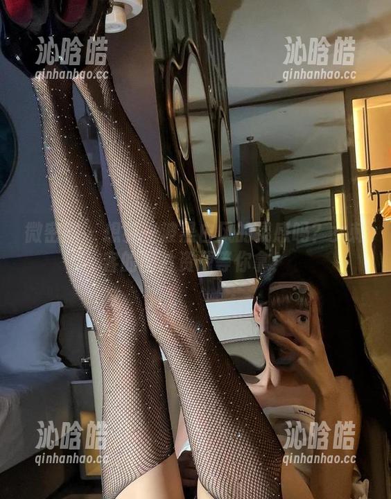 微密圈 - 想要一波黑白风的灵感吗？女刺客的图片资源等你拿！