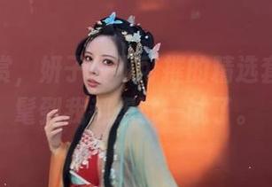 美图大赏,妍子坚不可摧的精选套装,时髦到我都想试一试了。