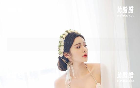 尤物馆 - 镂空又高深，孟狐狸FoxYini的写真更新有点出乎意料。