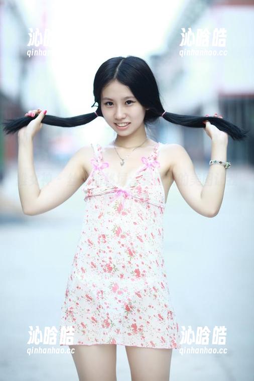 推女神-莫雅淇 推女神 - 丝袜的秘境:莫雅淇的美图让我停不下来