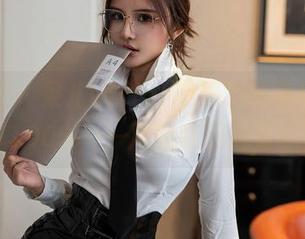 星颜社 - 果儿Victoria黑色图集更新，回头率100%——可能我回头看了三遍！