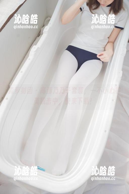 森萝财团 - 高清乃乃子套装，一不小心被美貌击中，快来下载！