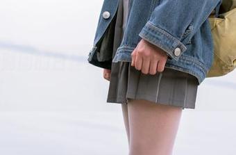 森萝财团的白丝运动少女，图册就是青春的模样