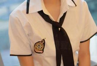 模范学院 - 套图更新:Jennanni_Jen把礼服当成了变装游戏,完全是PhotoBooth到了极致!