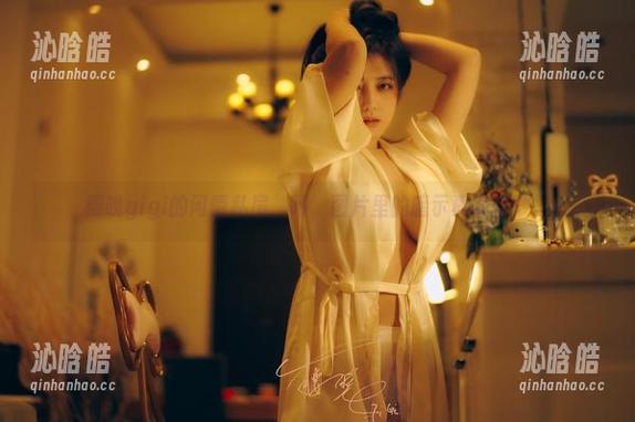 樱晚gigi的闲情私房，呵，图片里的暗示真够微妙。