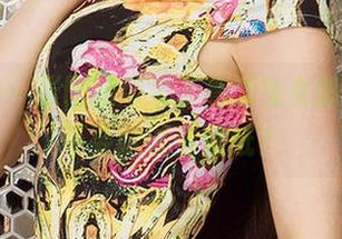爱尤物 - 张团团带来了高清兔女郎,你要不要试试当壁纸?