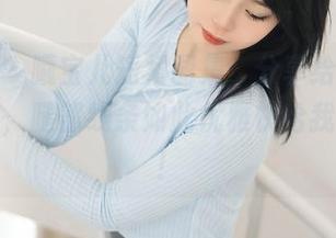 秀人网 - 曦宝儿短裙图集，分享给喜欢挑战的你，腿部线条如此优雅快给我点个赞！