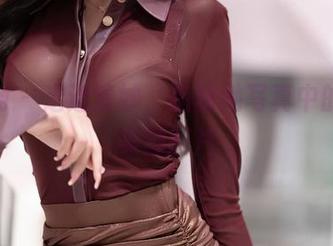 秀人网 - 走近清妙，品味她写真中的绝妙美脚图片