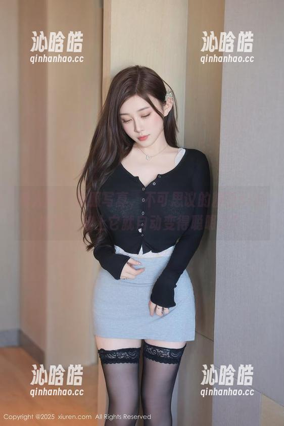 秀人网 - 校服写真，不可思议的糖豆sisi版本：穿上它就自动变得聪明了？
