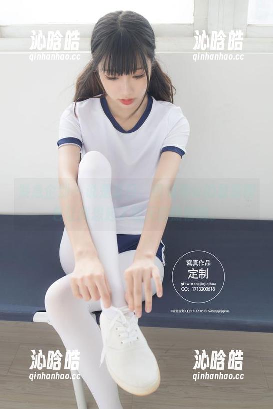 紧急企划 - 说是夏日，但见希w的最新图包让我想起了秋天的热情啊。