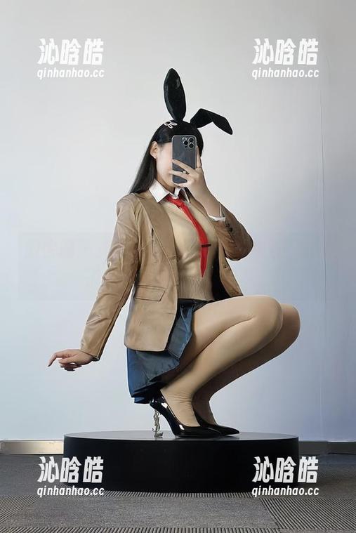 美邵女Baby 微密圈 - 美邵女Baby的黑色私拍,记录了一种神秘又耐看的美。