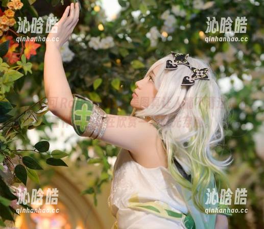 哈，莱可Raika的旗袍美图真让人搞不清这是在看作品还是在欣赏一场时光穿越。