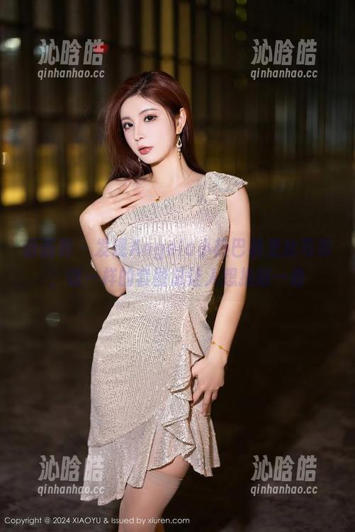 语画界 - 发现Angela小热巴裤里丝写真，谜一样的套图总让人想推敲一番