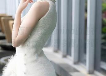 语画界 - 晾晒乔漫妮mina的睡衣照片，美图魅力竟让我想多攒几件睡衣