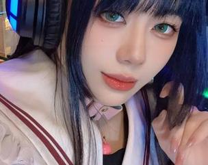 阿九从不咕咕(九言)居然在浴缸里“免费”放飞自我，下载吗？