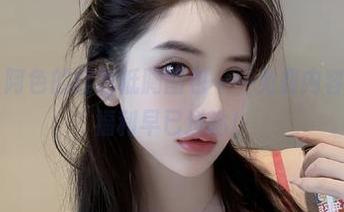 微密圈 - 阿色的红色低胸图包——免费内容,今天的福利早已送达!