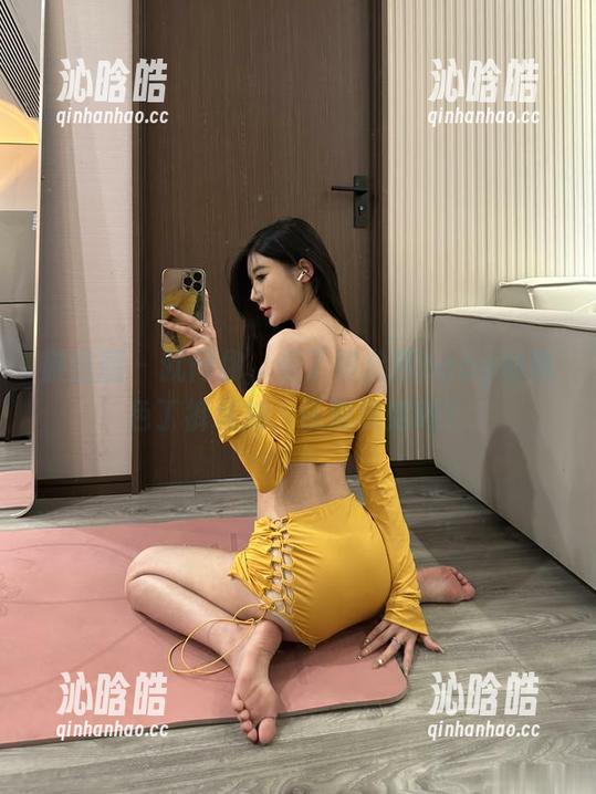 微密圈 - 就问你，看了黎允熙baby的黑色丁裤私拍，还能淡定吗？